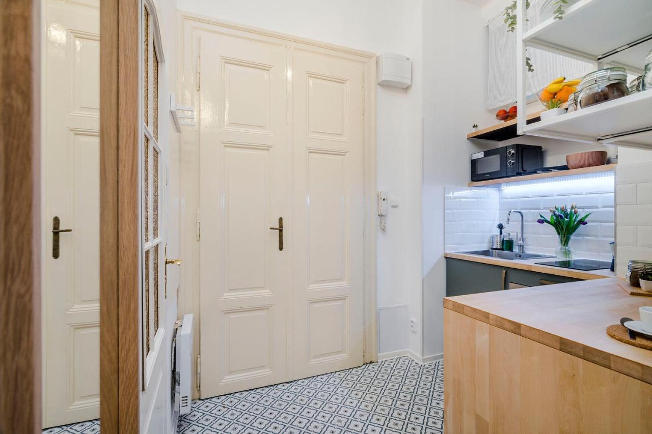 Prague Apt Near Charles Bridge By Michal&Friends Eksteriør bilde